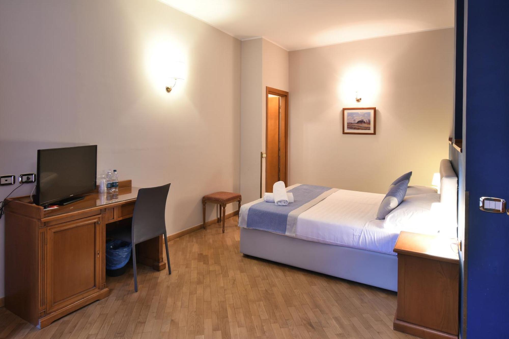 Hotel Cavour Rapallo Kültér fotó