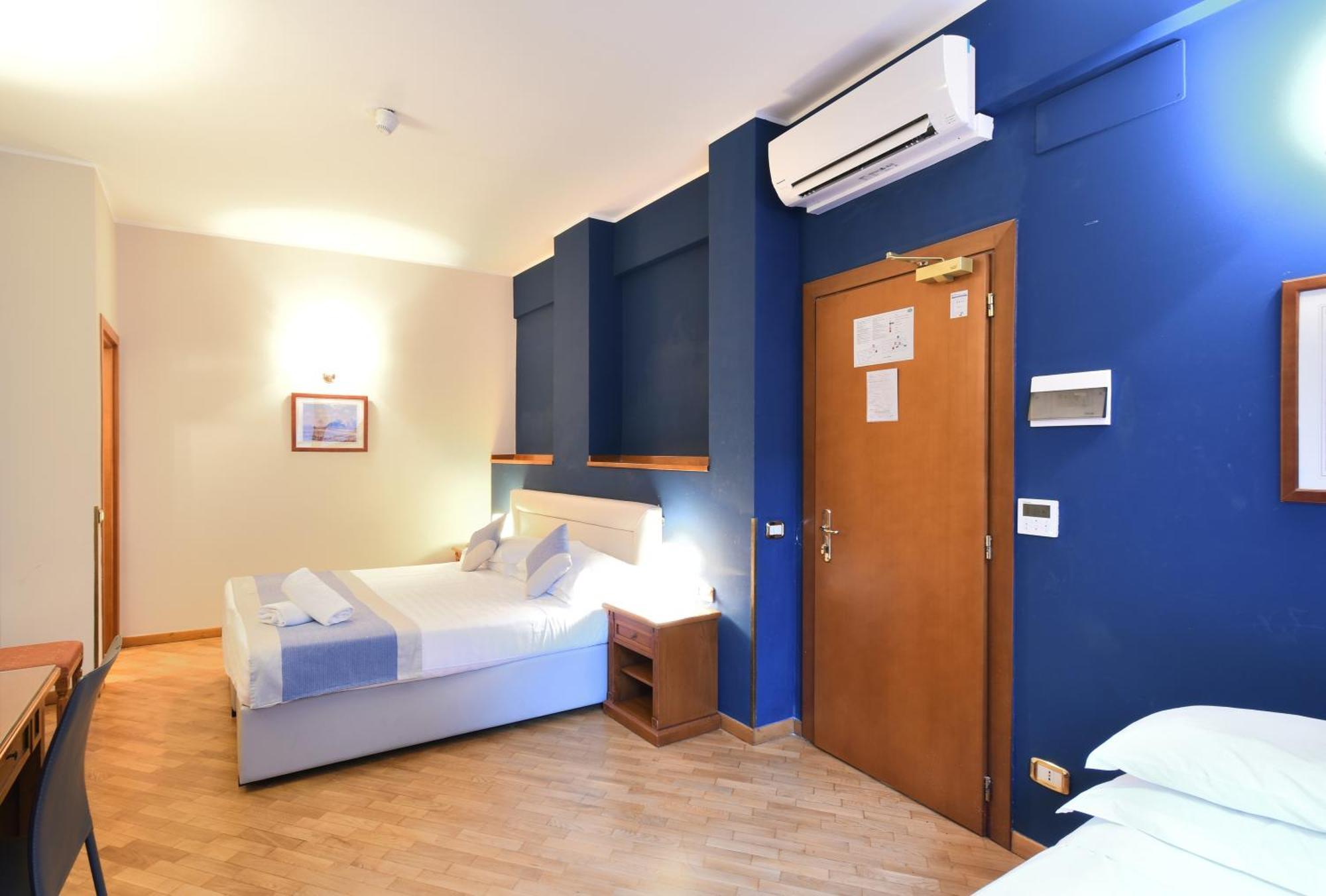 Hotel Cavour Rapallo Kültér fotó