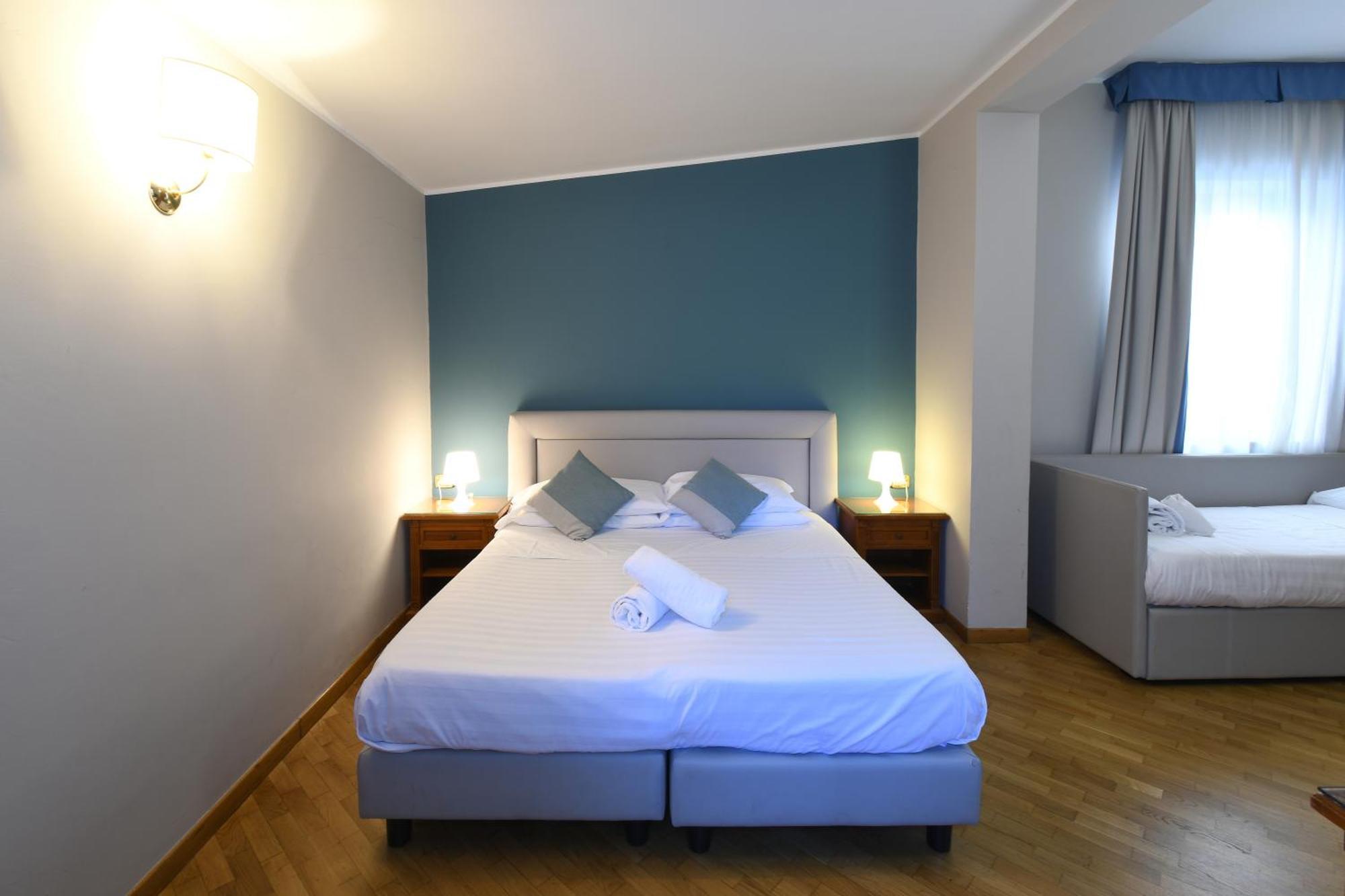 Hotel Cavour Rapallo Kültér fotó