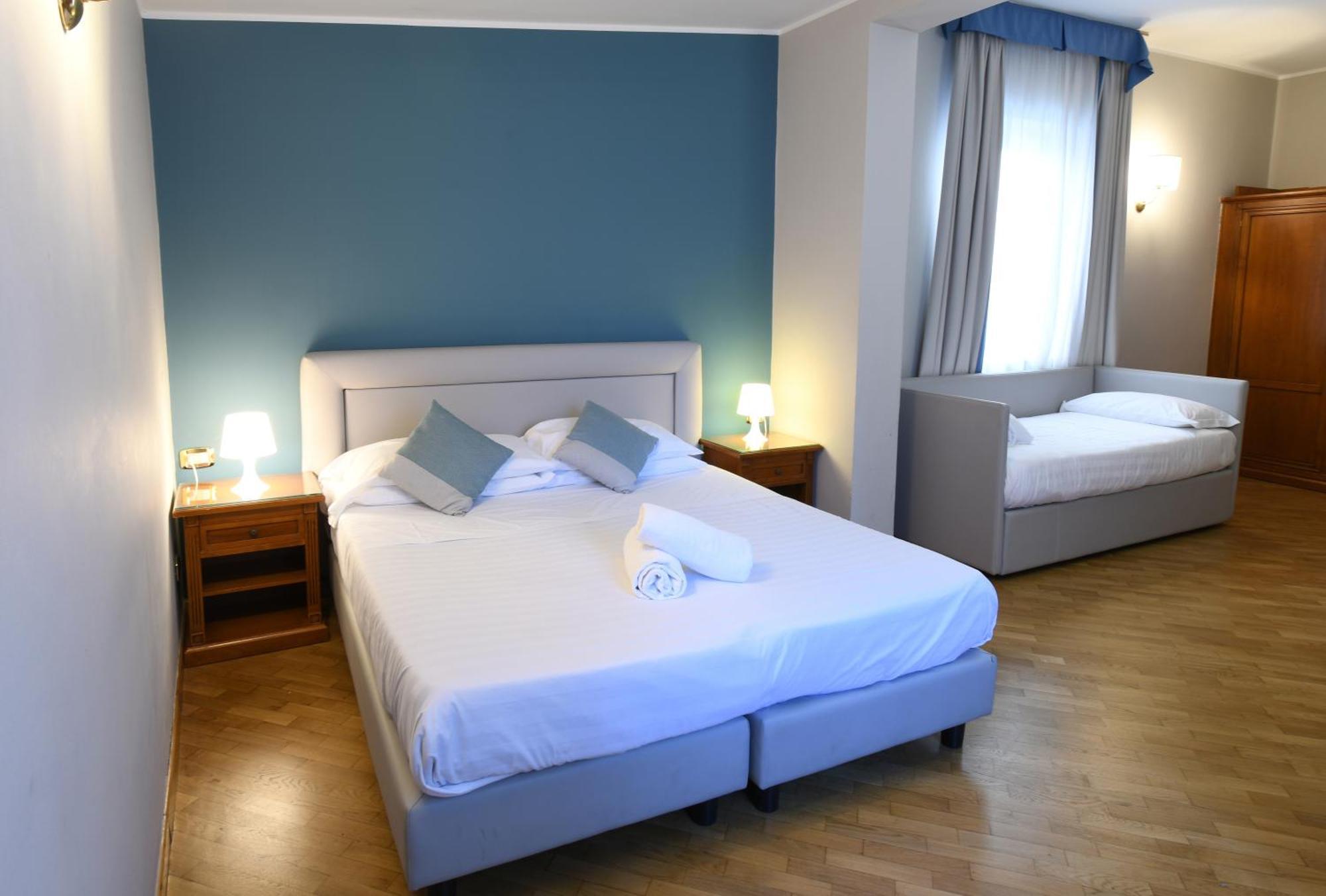 Hotel Cavour Rapallo Kültér fotó