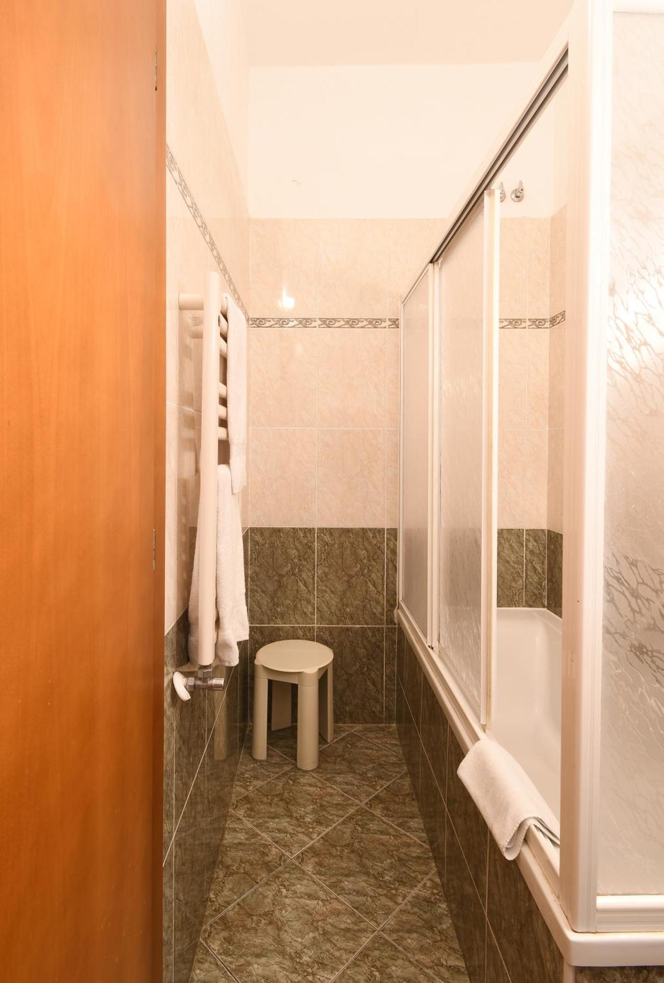 Hotel Cavour Rapallo Kültér fotó