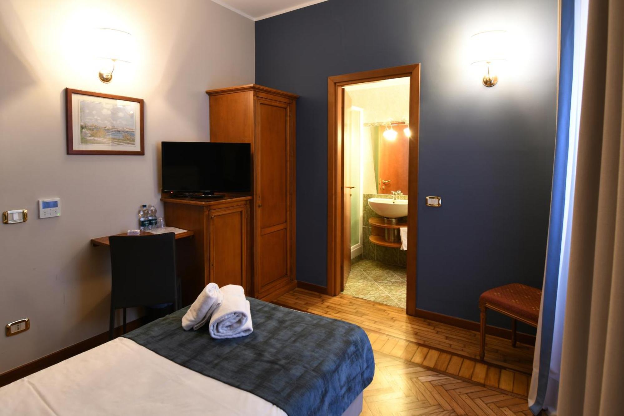 Hotel Cavour Rapallo Kültér fotó
