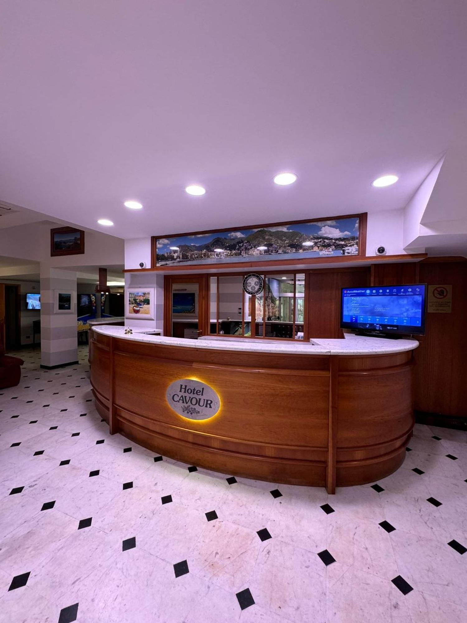 Hotel Cavour Rapallo Kültér fotó