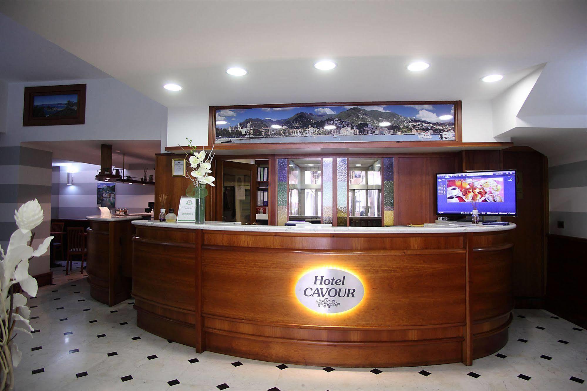 Hotel Cavour Rapallo Kültér fotó